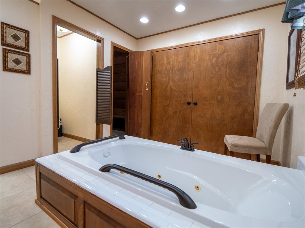 103066 N 3610 Road Property Photo 32
