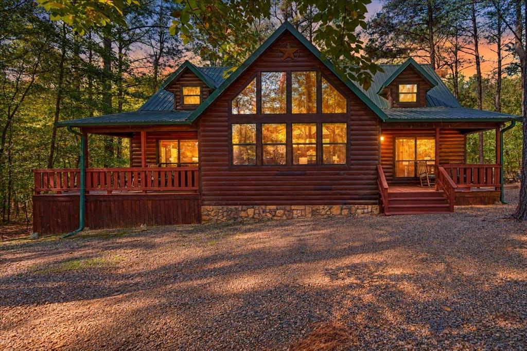 244 Hiddenwater Road Property Photo 1