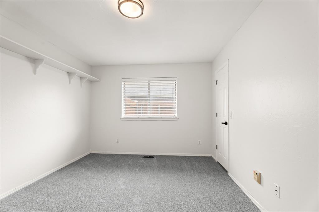 19501 Yearling Way Property Photo 17