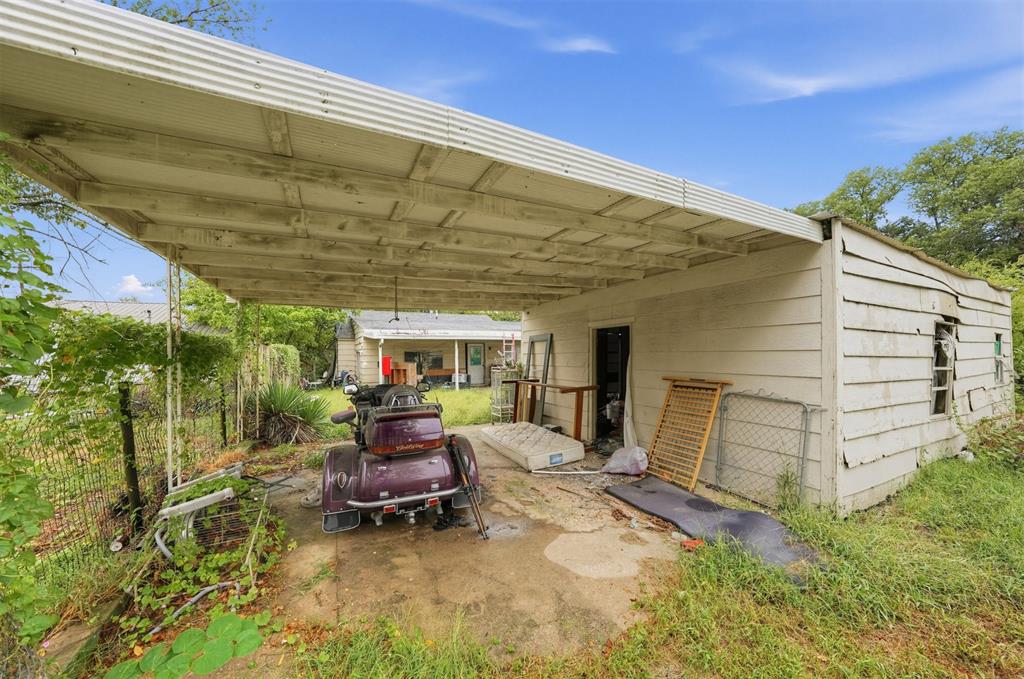 718 S 2nd Street Property Photo 1
