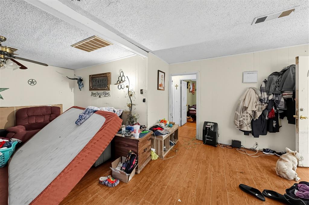718 S 2nd Street Property Photo 7