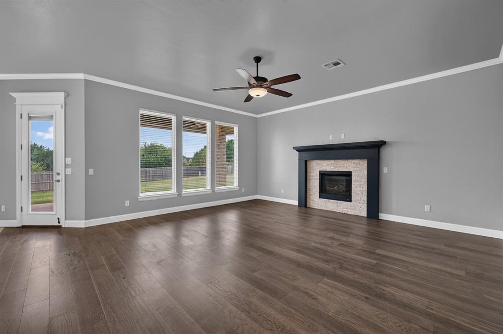 15901 Foxtail Trail Property Photo 3