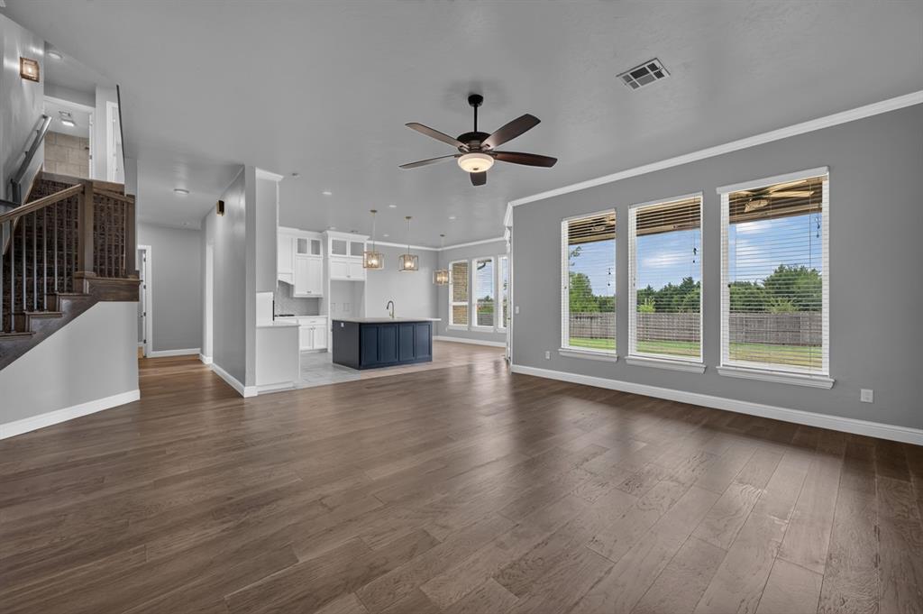 15901 Foxtail Trail Property Photo 4