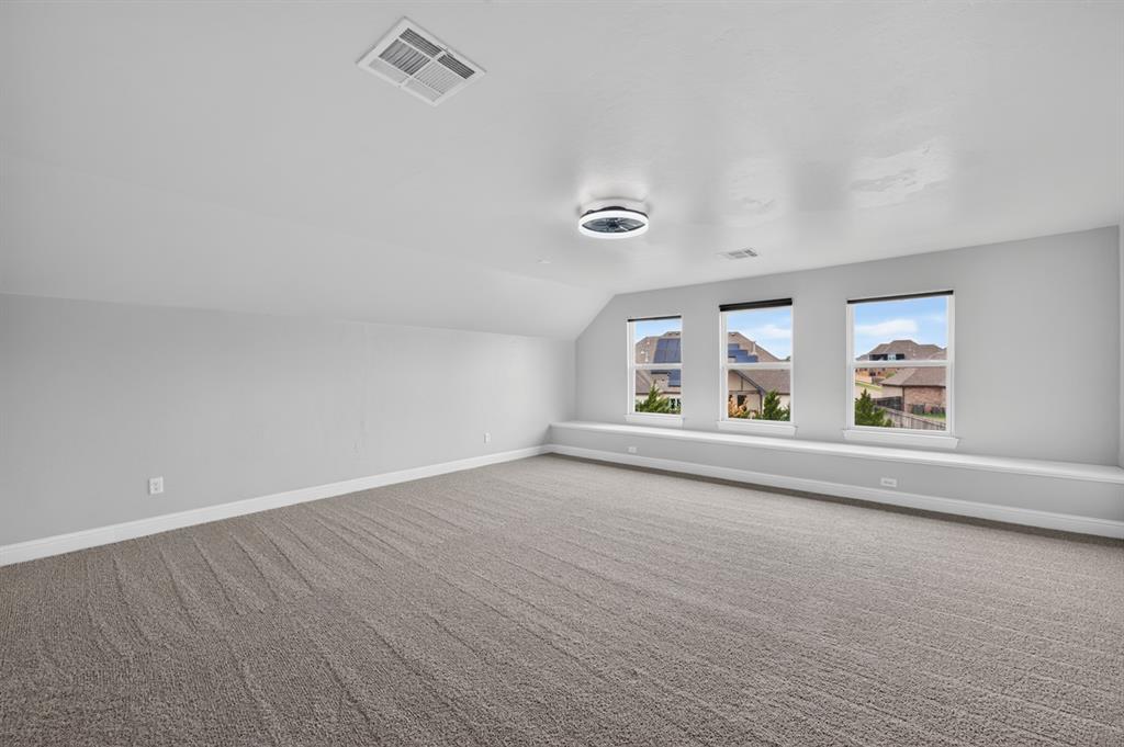 15901 Foxtail Trail Property Photo 8