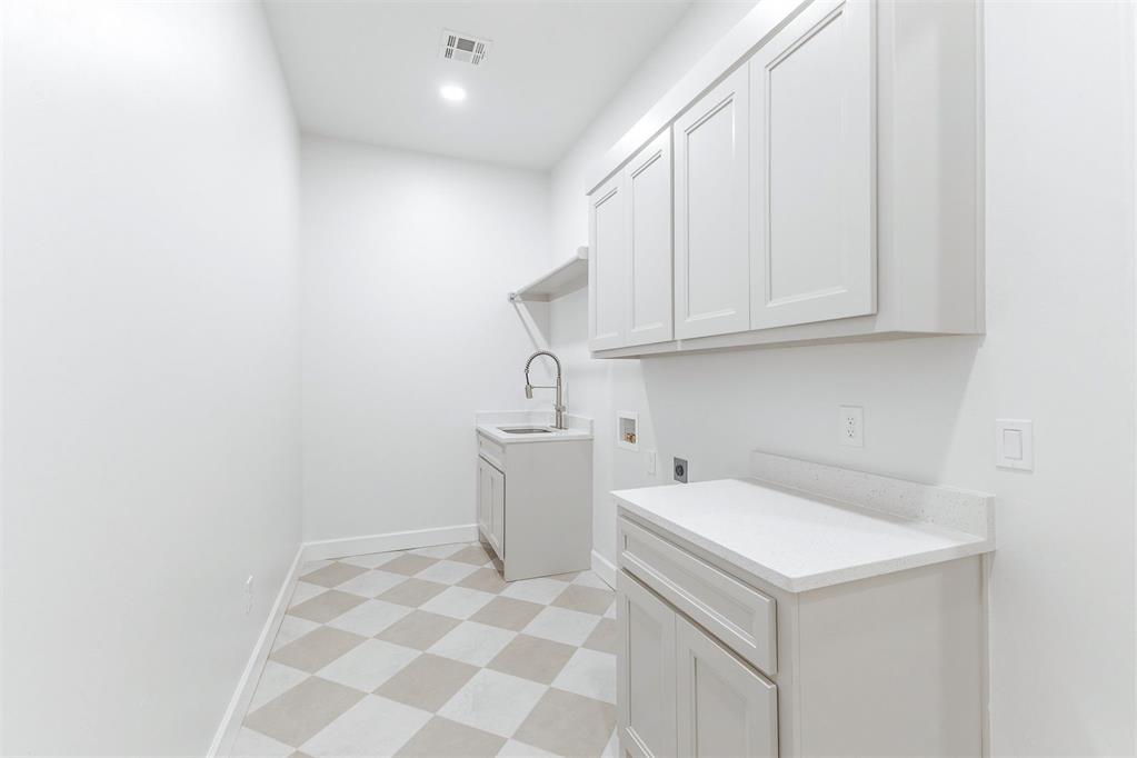 4380 Janie Way Property Photo 39