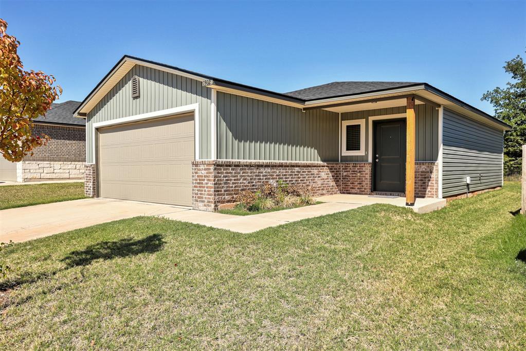 1302 Guthrie Farms Boulevard Property Photo 4