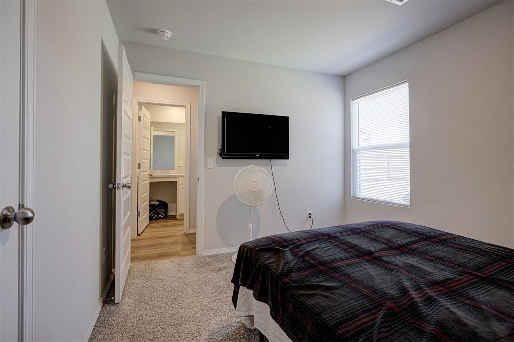 1302 Guthrie Farms Boulevard Property Photo 21
