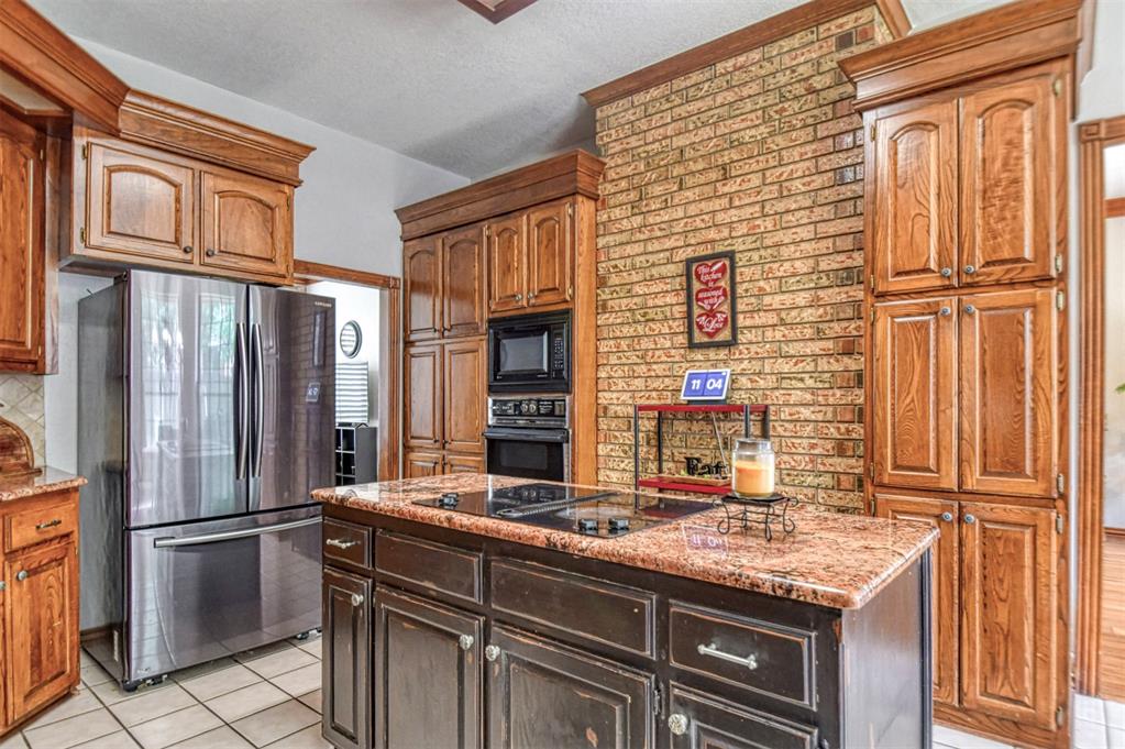 6625 Nw 115th Street Property Photo 1