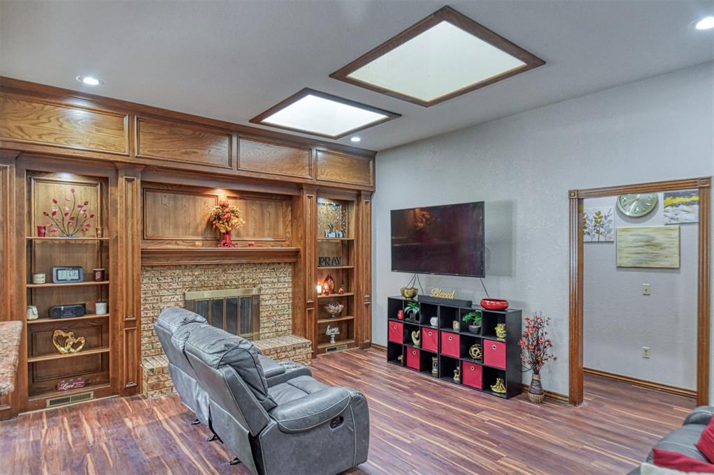 6625 Nw 115th Street Property Photo 4