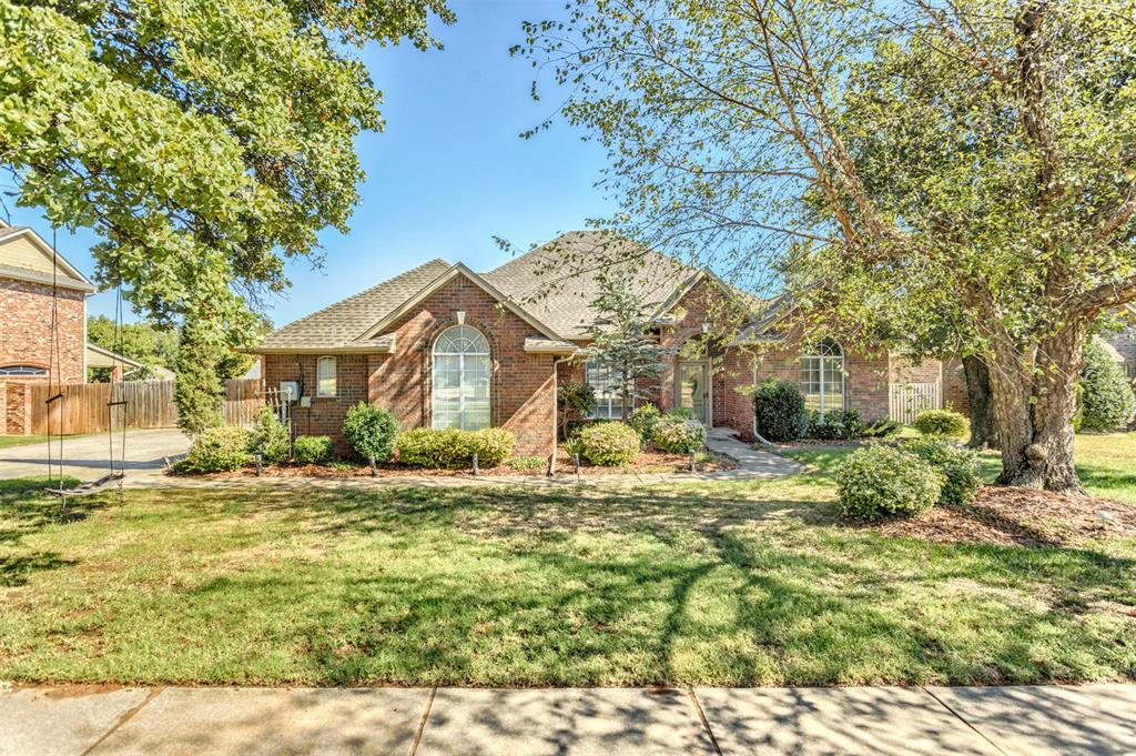 3608 Equestrian Court Property Photo 2