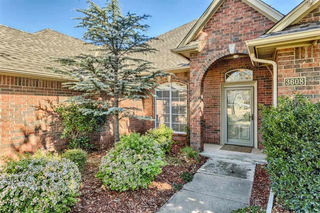 3608 Equestrian Court Property Photo 3