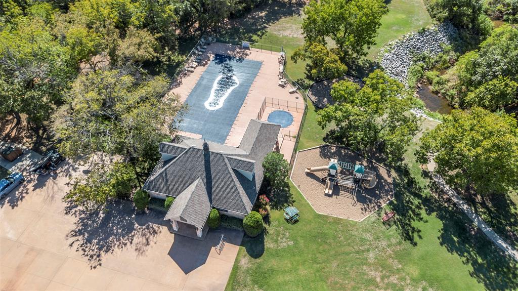 3608 Equestrian Court Property Photo 43