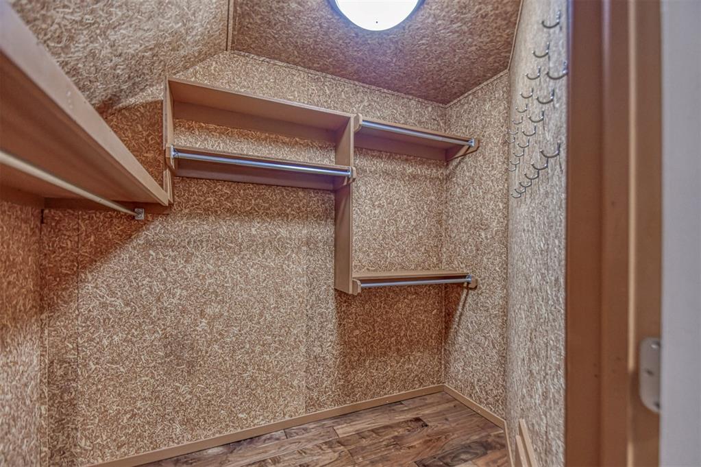 4412 Brookfield Drive Property Photo 40