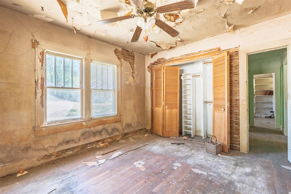 23 E Burns Street Property Photo 21