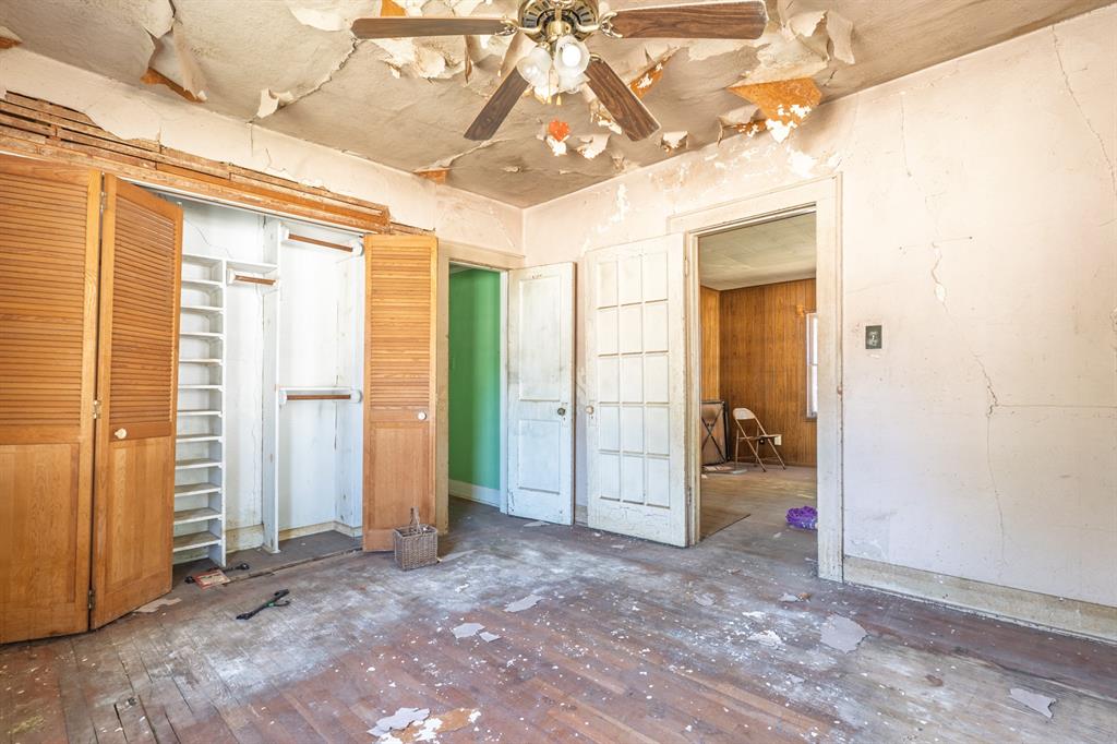 23 E Burns Street Property Photo 22
