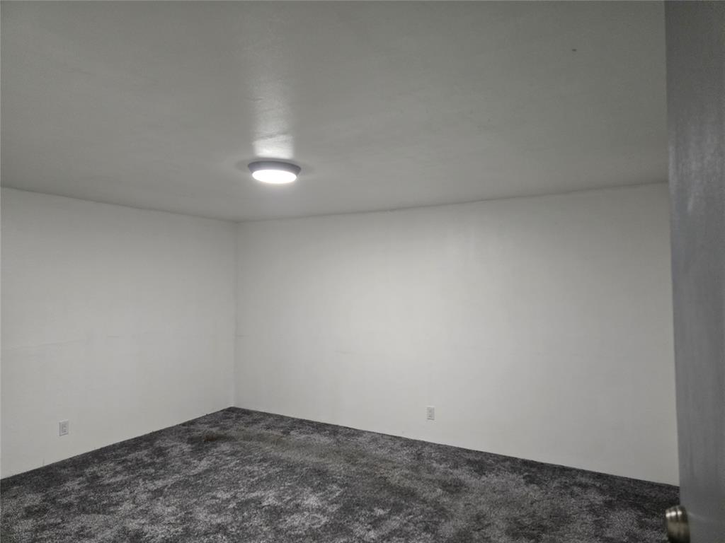 2900 Se 57th Street Property Photo 9