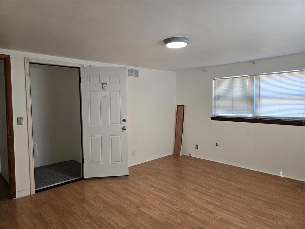 2900 Se 57th Street Property Photo 13