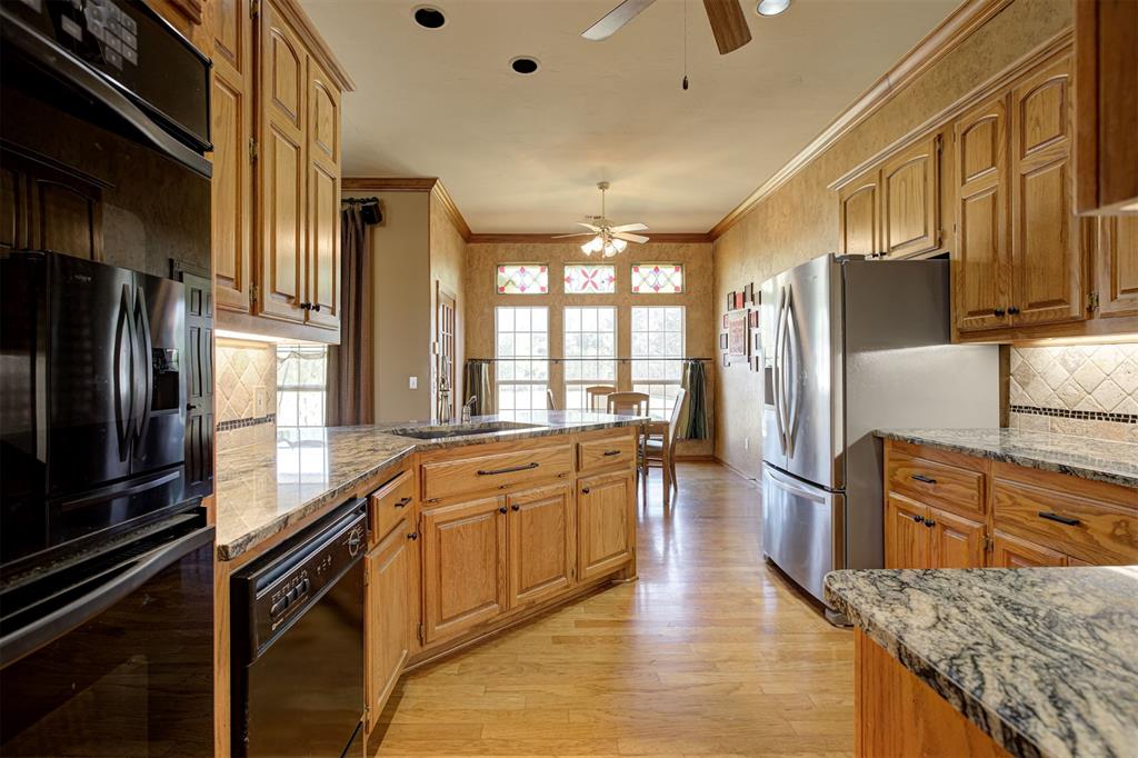 3007 Ne Winding Creek Lane Property Photo 14