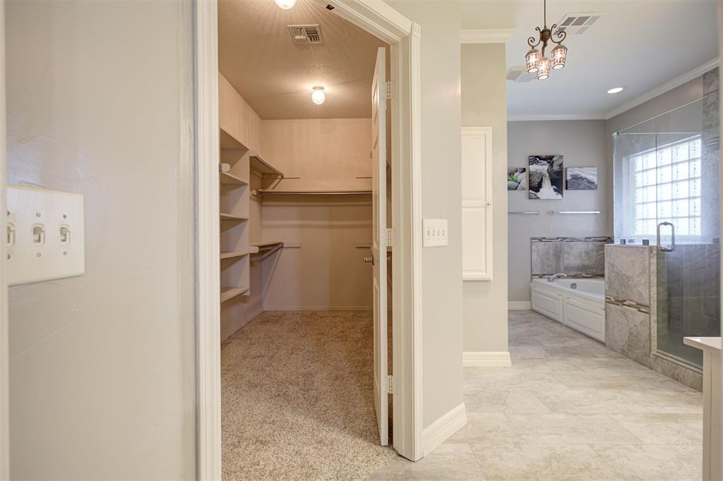 3007 Ne Winding Creek Lane Property Photo 22