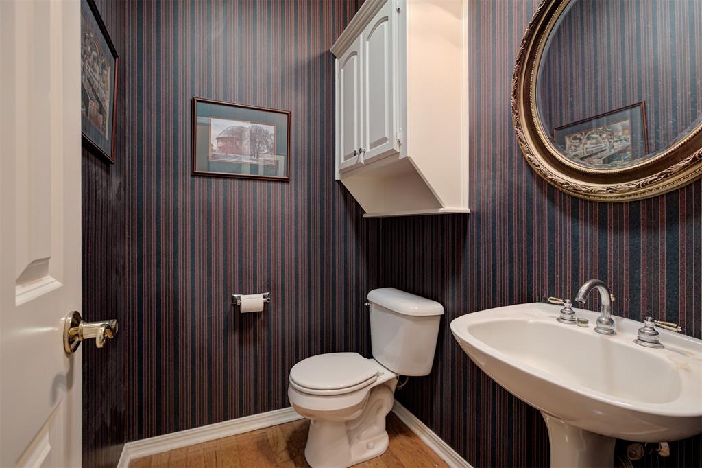 3007 Ne Winding Creek Lane Property Photo 27