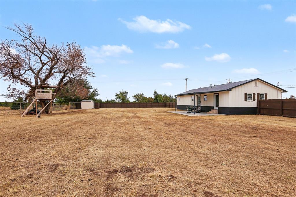 9209 S Sooner Road Property Photo 17
