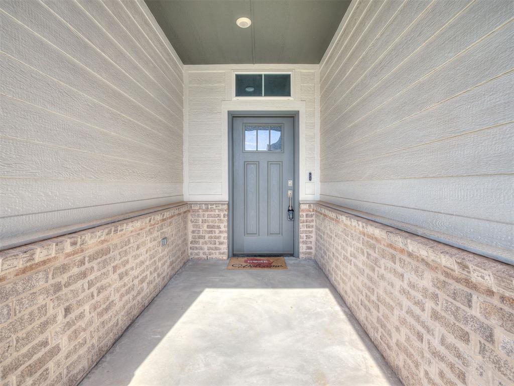 14905 Adelaide Lane Property Photo 4