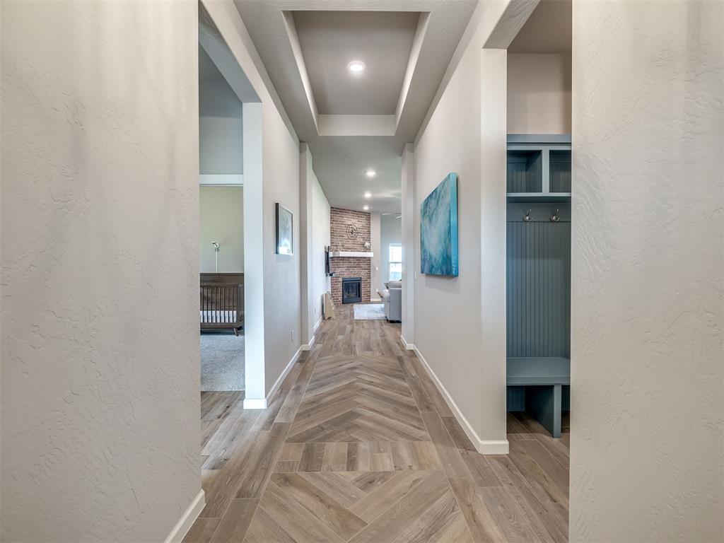 14905 Adelaide Lane Property Photo 5