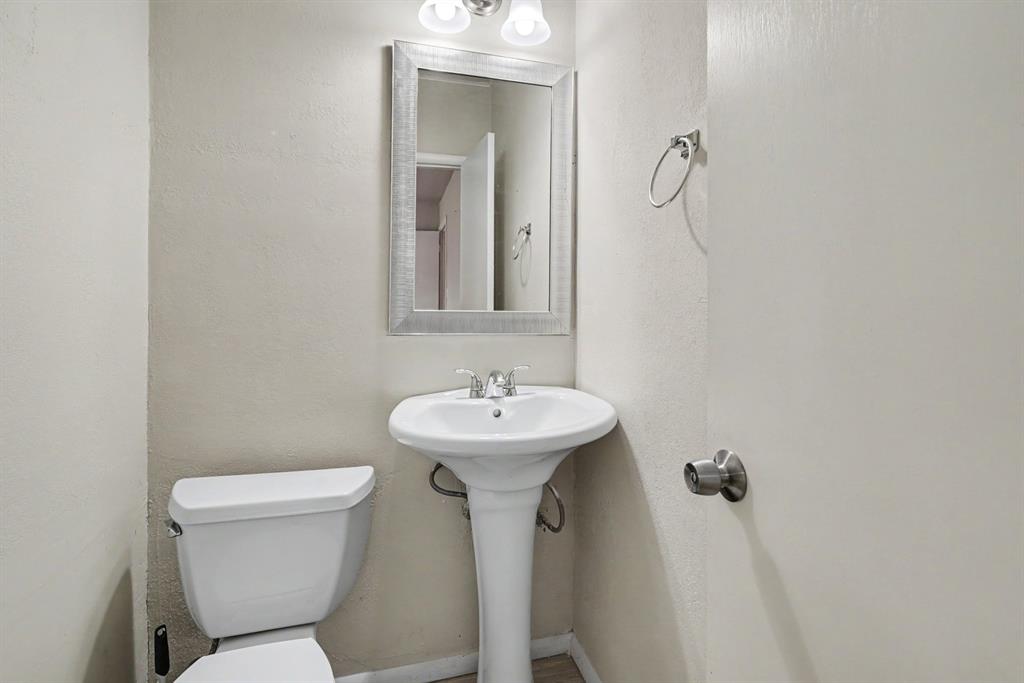 425 E Atkinson Drive Property Photo 16