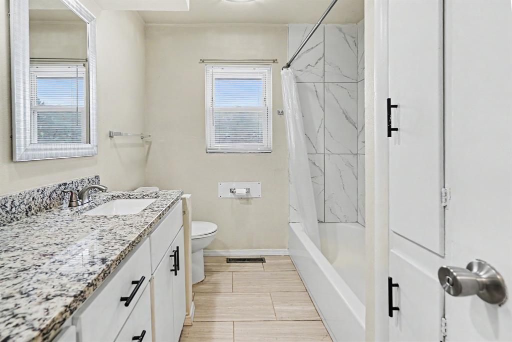 425 E Atkinson Drive Property Photo 22