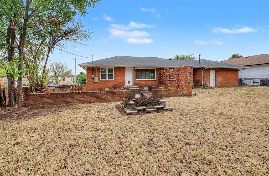 425 E Atkinson Drive Property Photo 27