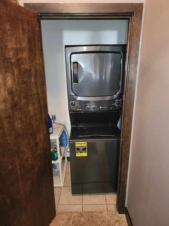1441 Glenbrook Drive Property Photo 13