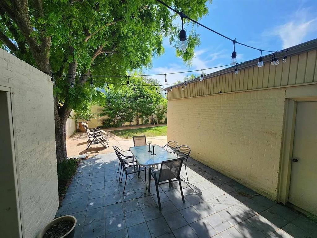 1441 Glenbrook Drive Property Photo 16