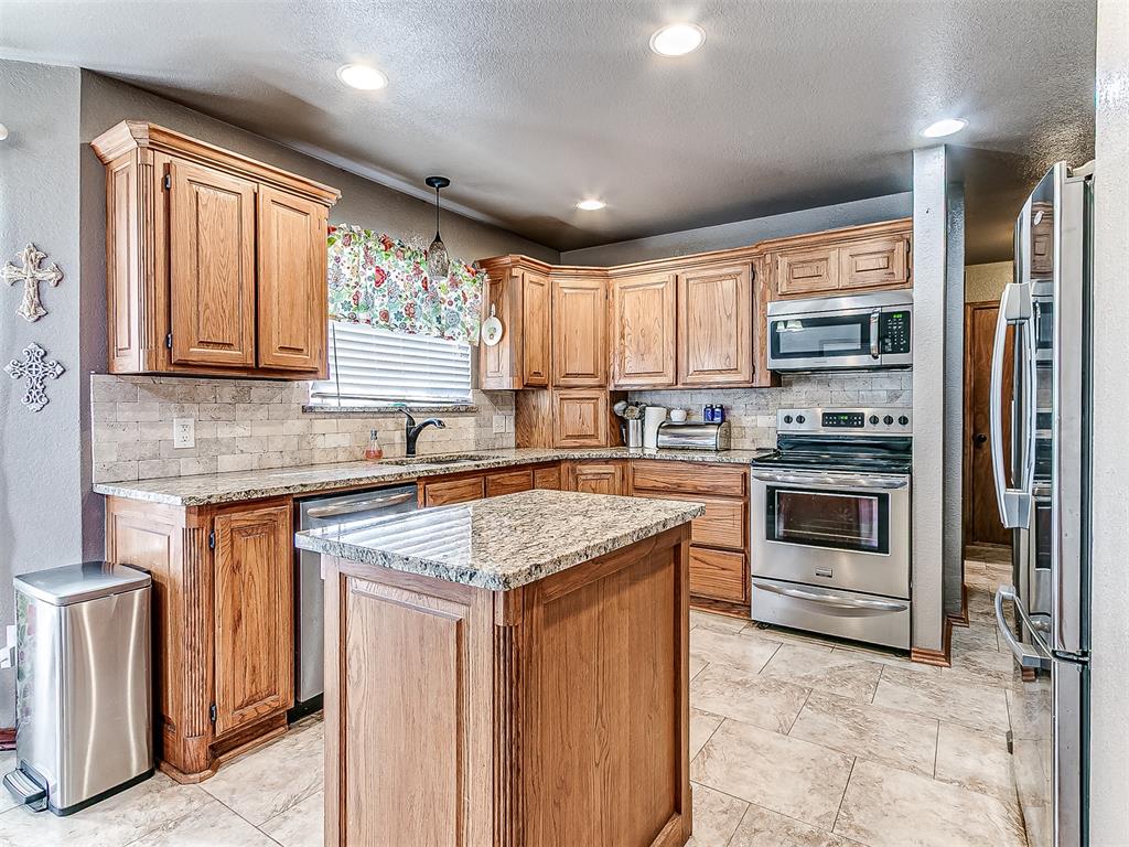 10025 Southern Creek Drive Property Photo 19