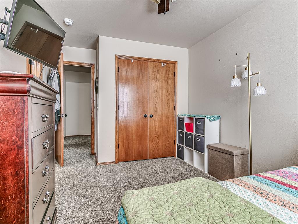 10025 Southern Creek Drive Property Photo 37