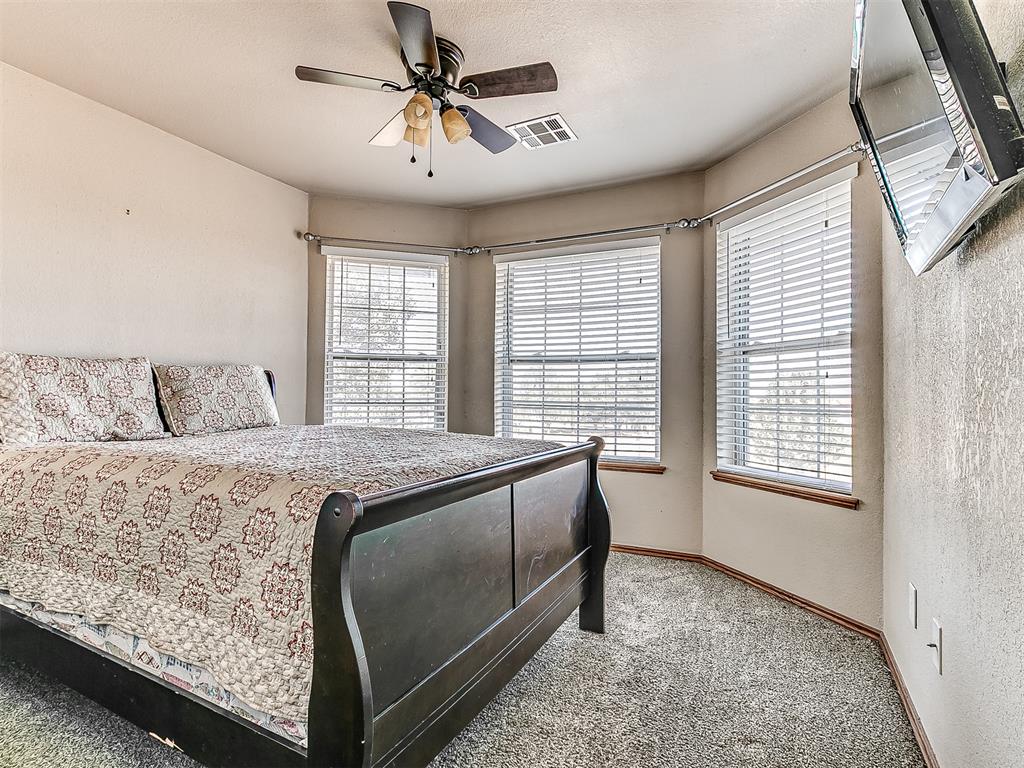 10025 Southern Creek Drive Property Photo 41