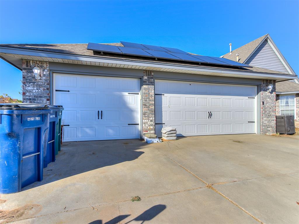 10025 Southern Creek Drive Property Photo 48