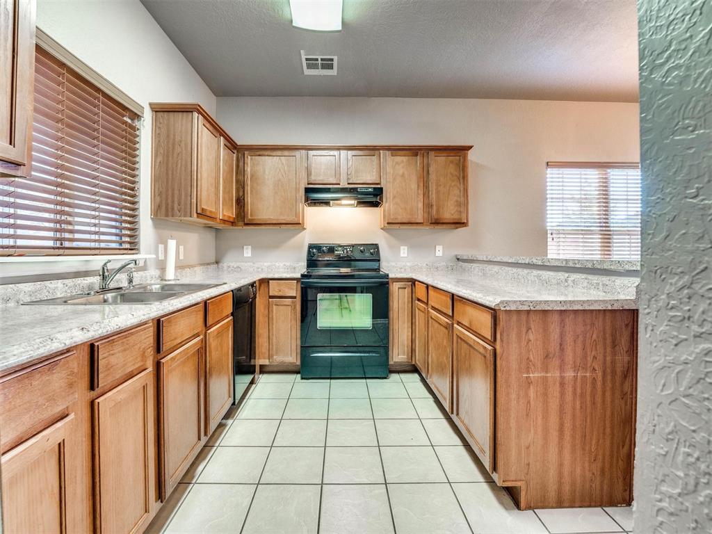 6804 Old Glory Lane Property Photo 6