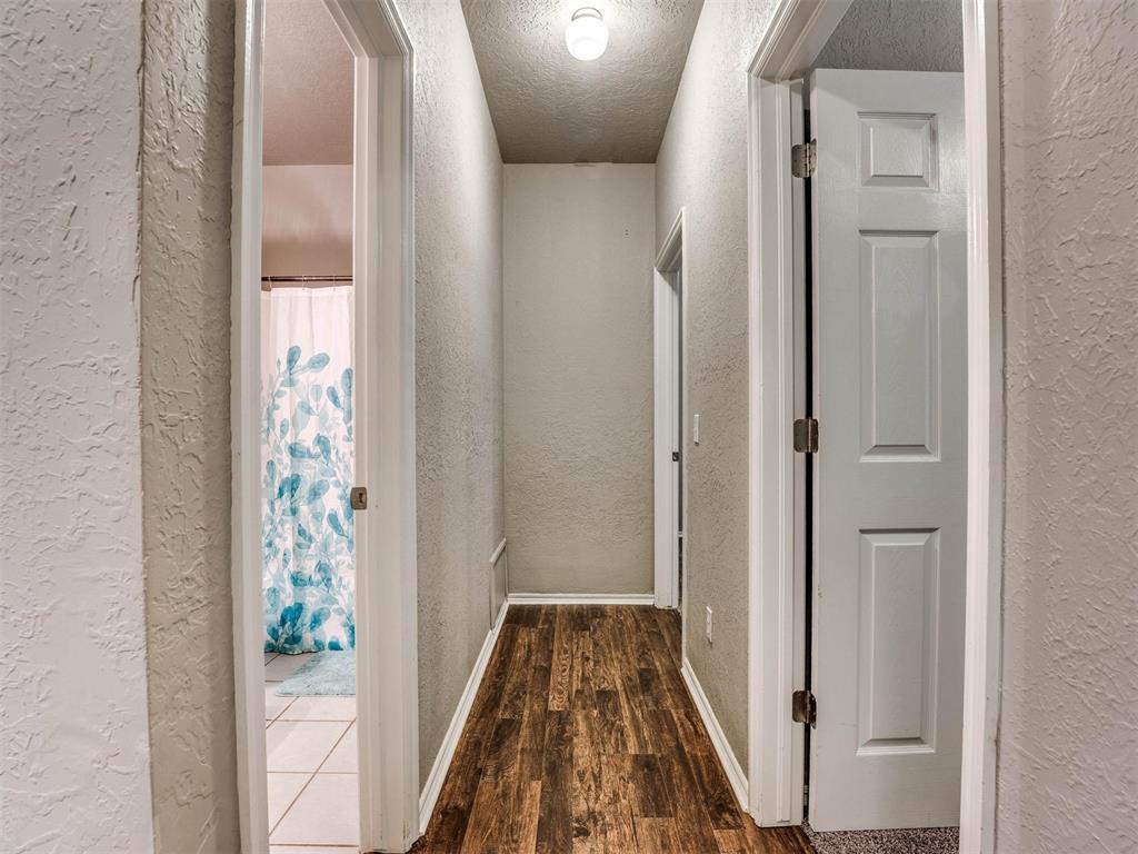 6804 Old Glory Lane Property Photo 27