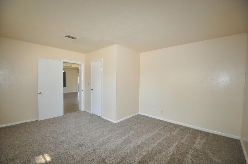 702 N Nail Parkway Property Photo 16