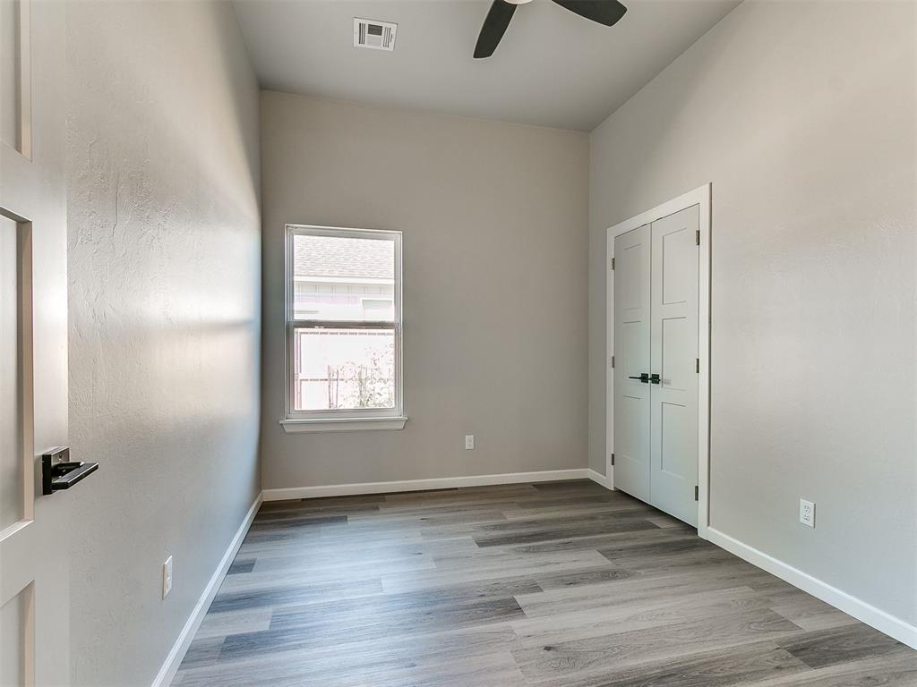 4704 Nw 16th Place Property Photo 10