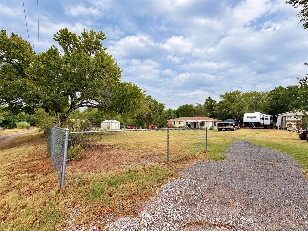 21605 E Eighth Street Property Photo 25