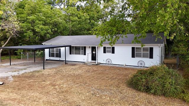 1230 Van Drive Property Photo 3