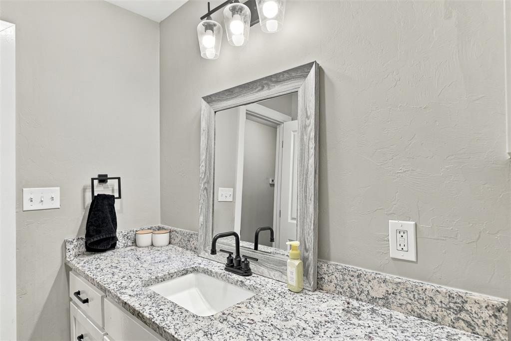 21050 Se 192nd Street Property Photo 26