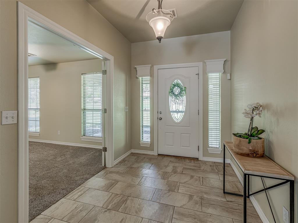 10461 Ridgeview Drive Property Photo 5