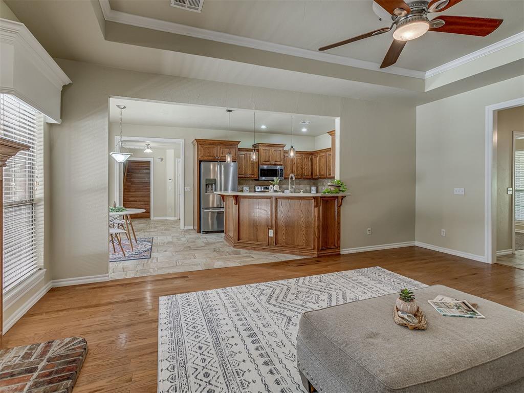 10461 Ridgeview Drive Property Photo 8