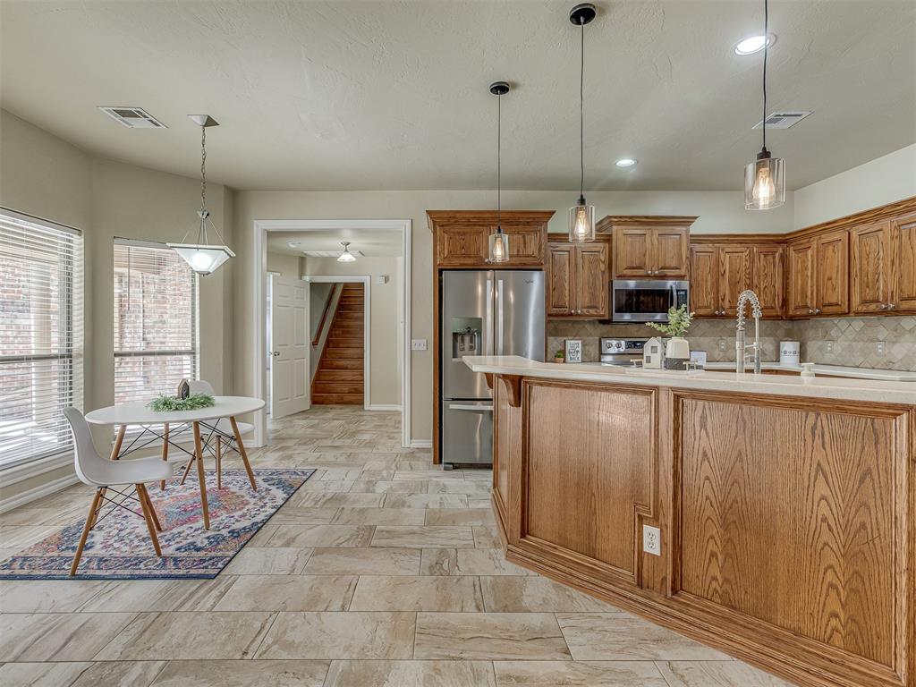 10461 Ridgeview Drive Property Photo 10