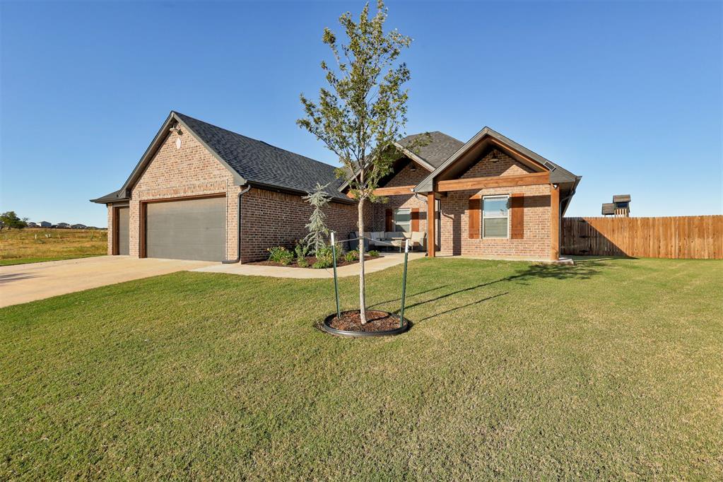 10801 Highland Drive Property Photo 2