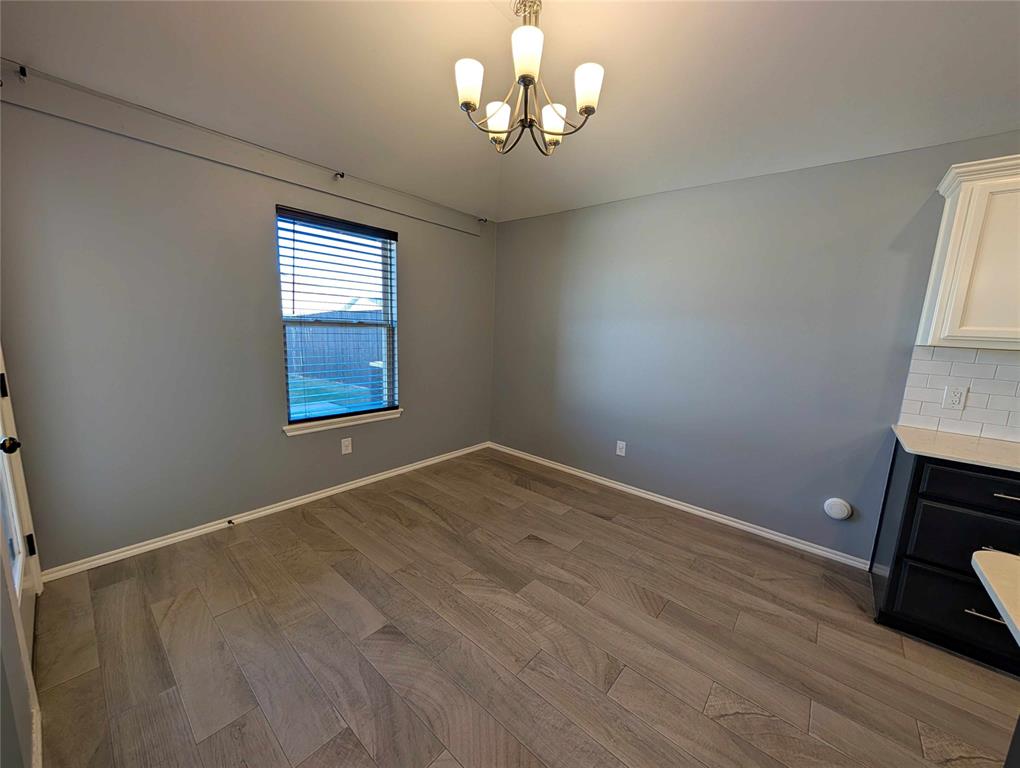 6801 Nw 155th Street Property Photo 8