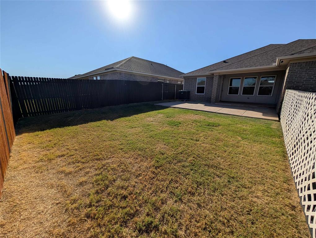 6801 Nw 155th Street Property Photo 22