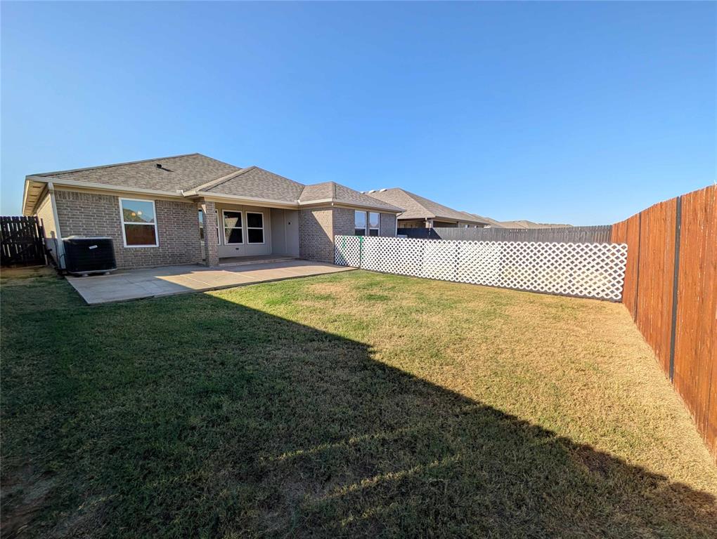 6801 Nw 155th Street Property Photo 23